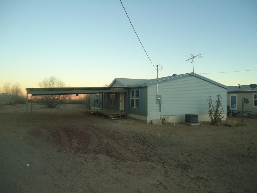 1006 17th St NW, Rio Rancho, NM 87144 - photo 1
