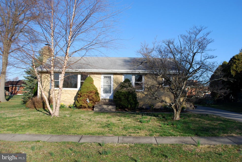 17 Whitehall Cir, Wilmington, DE 19808 - photo 1