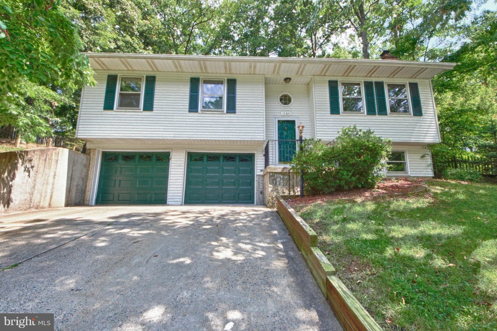 15327 Edgehill Dr, Dumfries, VA 22025 - photo 1