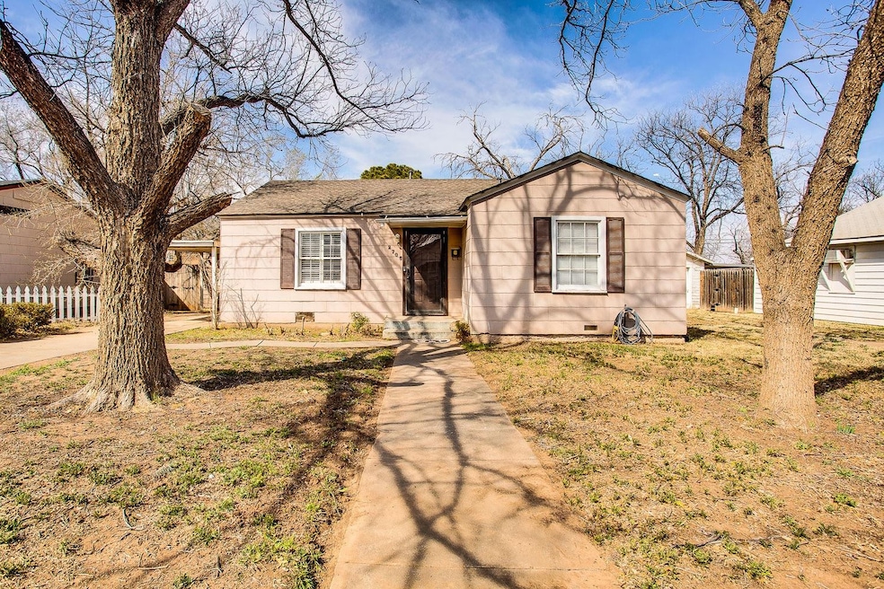2706 36th St, Lubbock, TX 79413 - photo 1