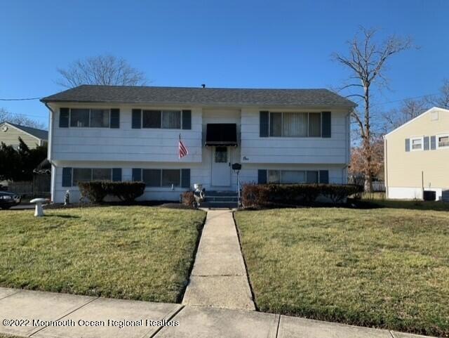 1 Lawrence Dr front picture