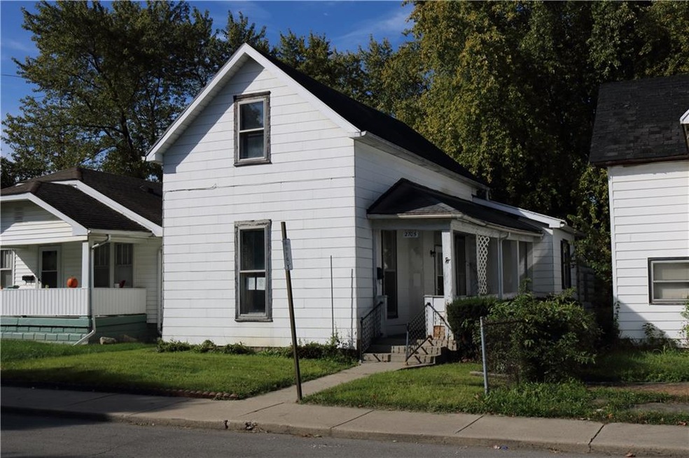 2705 Main St, Anderson, IN 46016 - photo 1