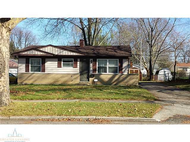 3609 Wedgewood Dr, Lansing, MI 48911 - photo 1