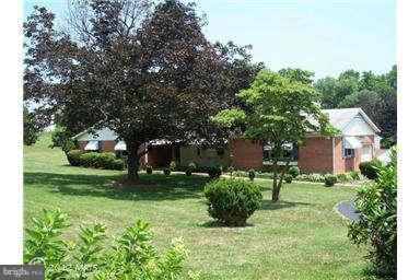 311 W K St, Purcellville, VA 20132 - photo 1