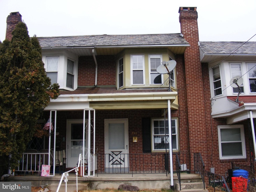 2443 Grant St, Reading, PA 19606 - photo 1