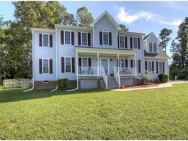 Welcome home to 7901 Willow Walk Drive!