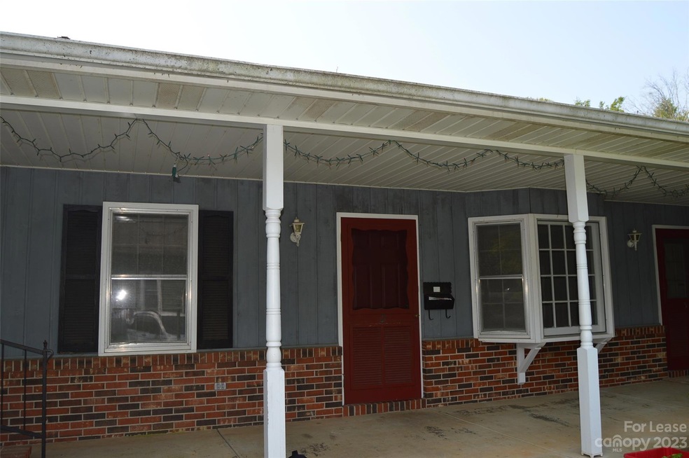 221 N Kelly St unit 2, Statesville, NC 28677 - photo 1