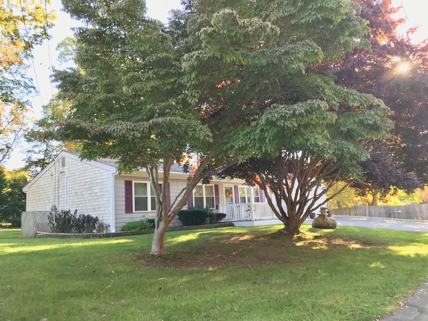 7 Mary Crapo Way, South Dartmouth, MA 02748 - photo 1