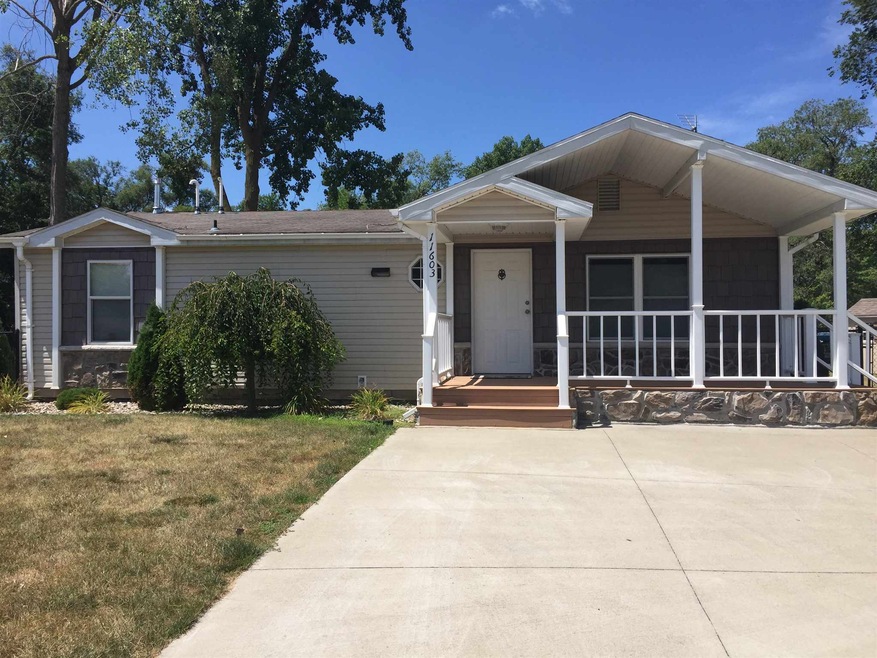 11603 N Venetian Dr
