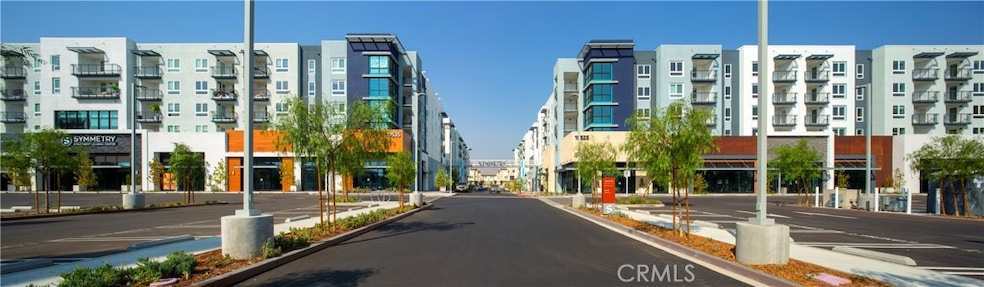 19525 W Nordoff St unit 25-435, Northridge, CA 91324 - photo 1