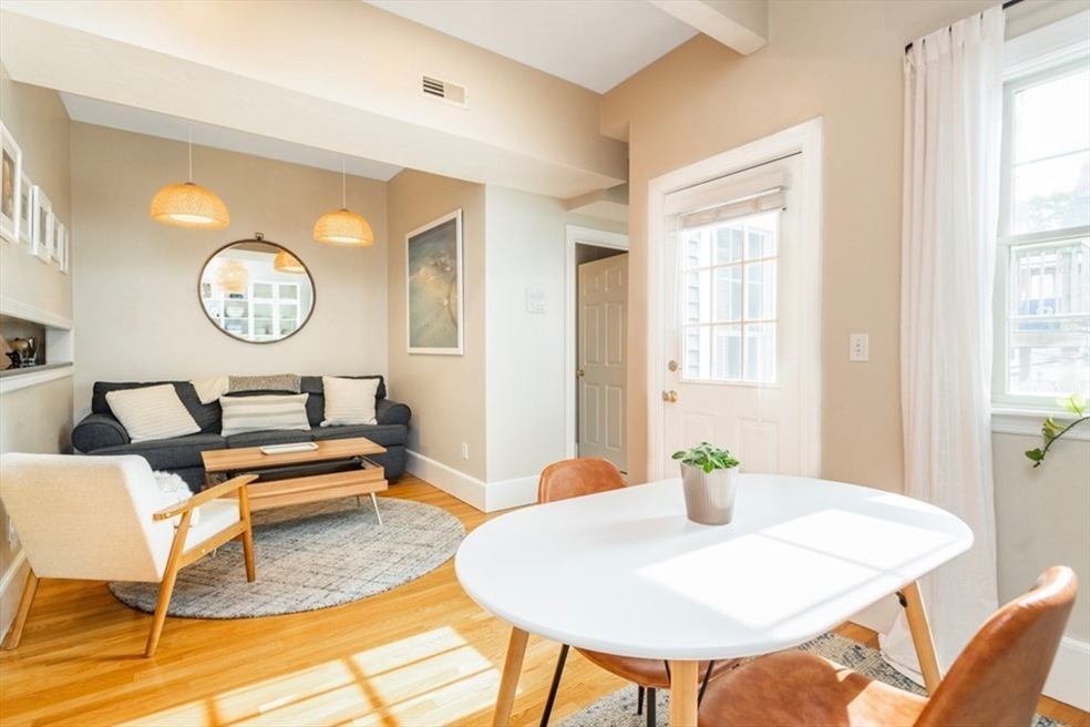 39 Pearl St unit 2, Charlestown, MA 02129 - photo 1