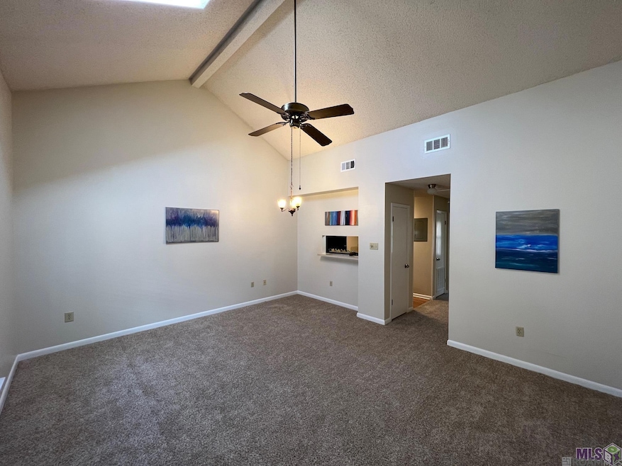 For Rent $1,025/month