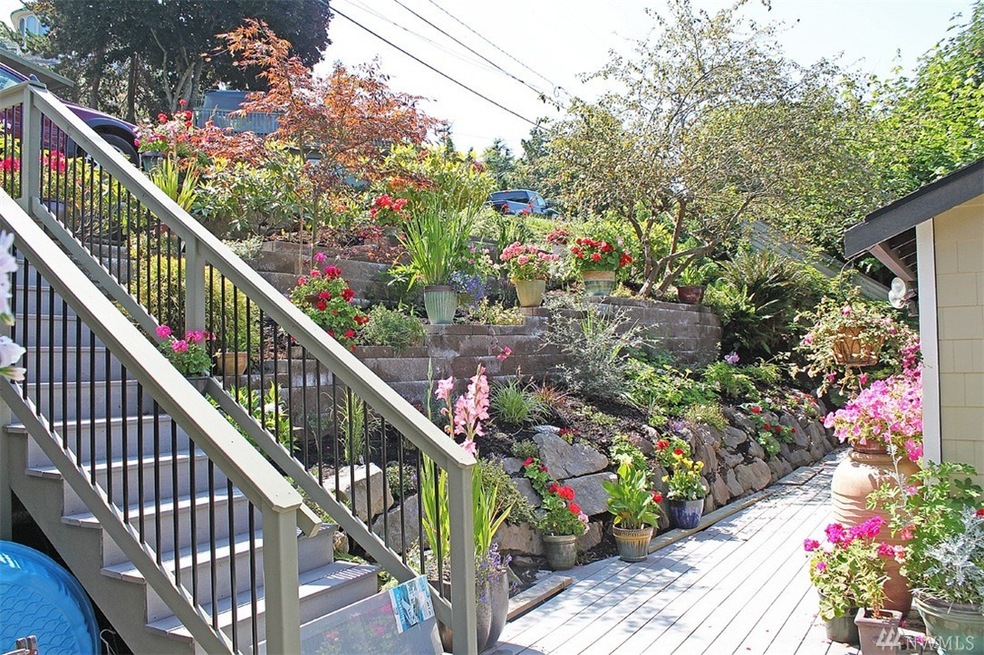 13030 Puget Sound Blvd, Edmonds, WA 98026 - photo 1