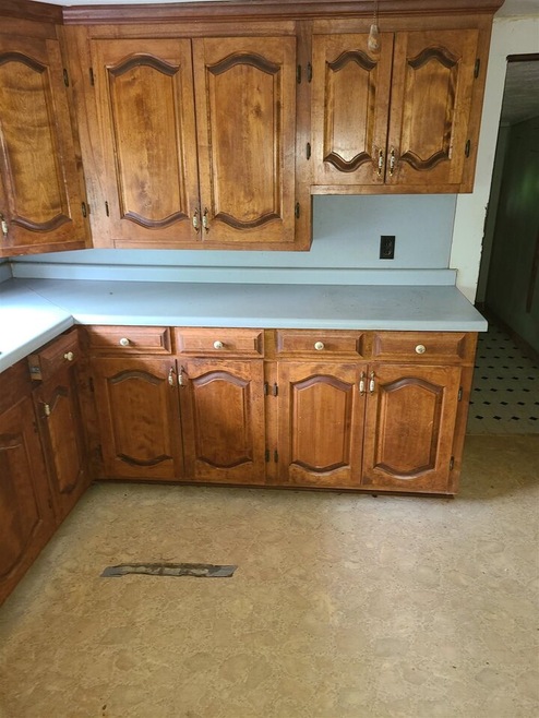 724 Brockton Rd, Jefferson, GA 30549 - photo 1