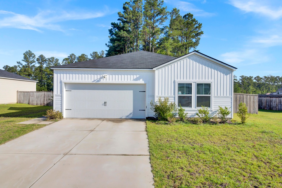 275 Firewheel Ct, Moncks Corner, SC 29461 - photo 1