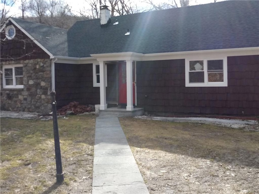 138 Sprout Brook Rd, Cortlandt Manor, NY 10567 - photo 1