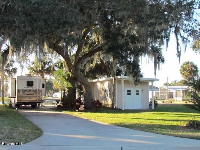 Entrance to RV Lot and Suite