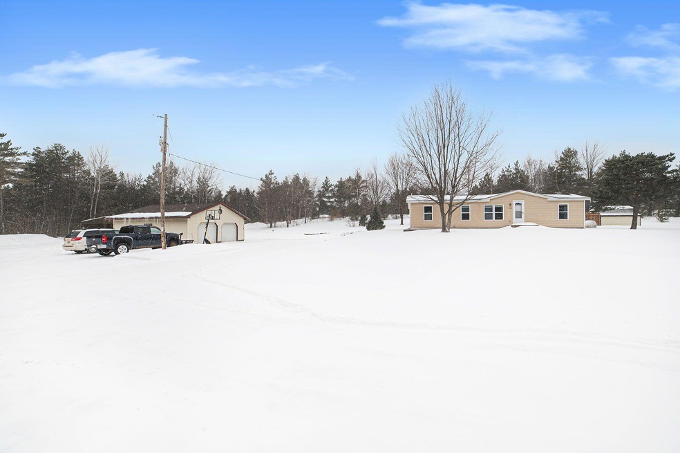 146 Mcgregor Rd, Vanderbilt, MI 49795 - photo 1