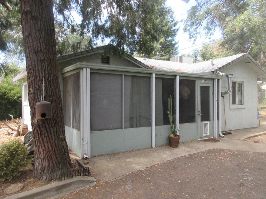 1370 Branstetter Ln, Redding, CA 96001 - photo 1