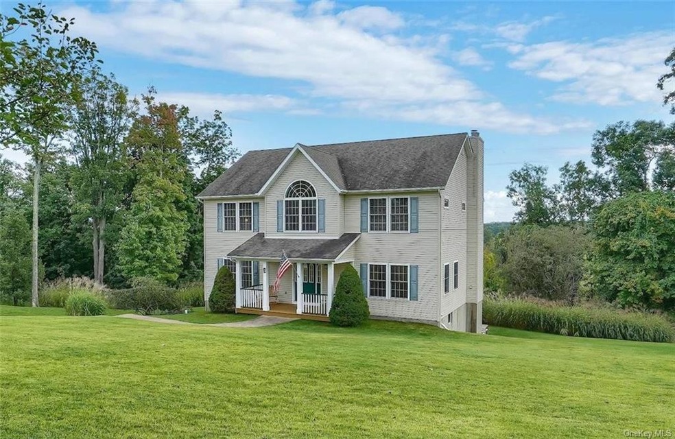 5 Alloway Crescent, Highland Mills, NY 10930 - photo 1