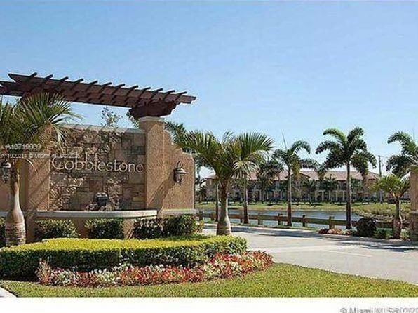 983 SW 147th Ave unit 2511, Pembroke Pines, FL 33027 - photo 1