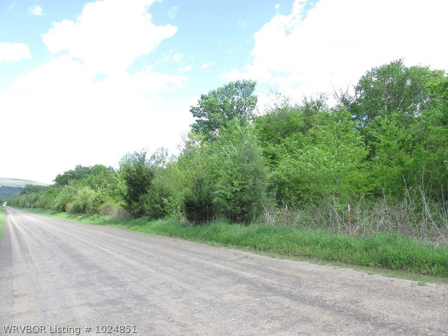 135.31 Acres M/L   TREE COVERED ACERAGE