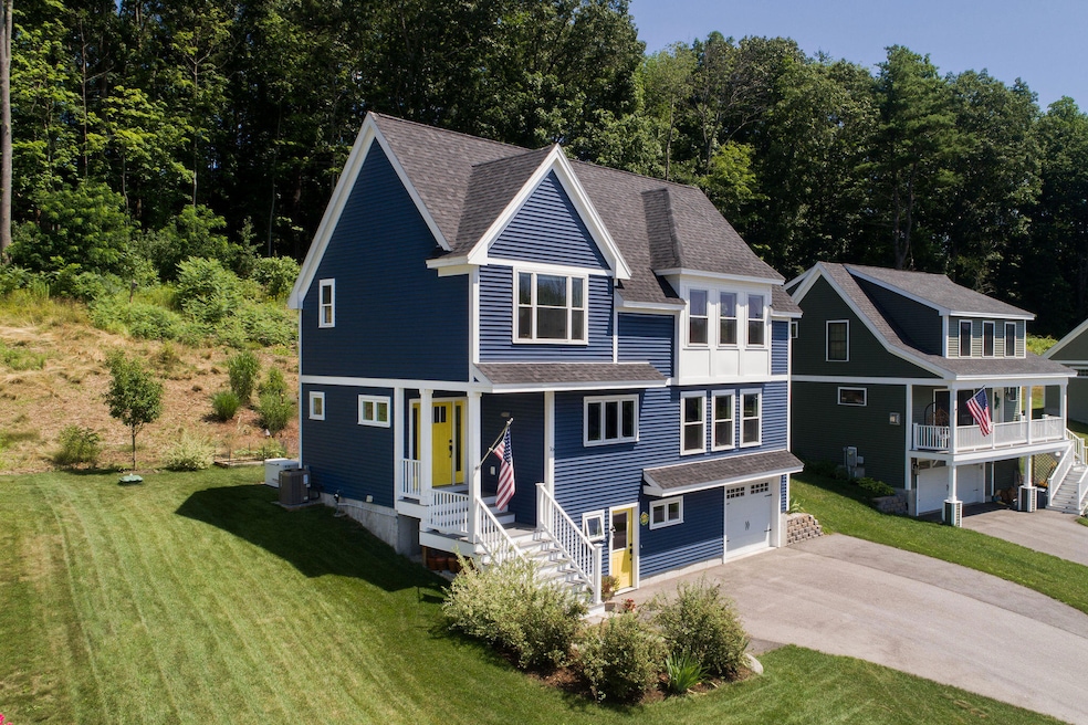 19 Bittersweet Ln, South Berwick
