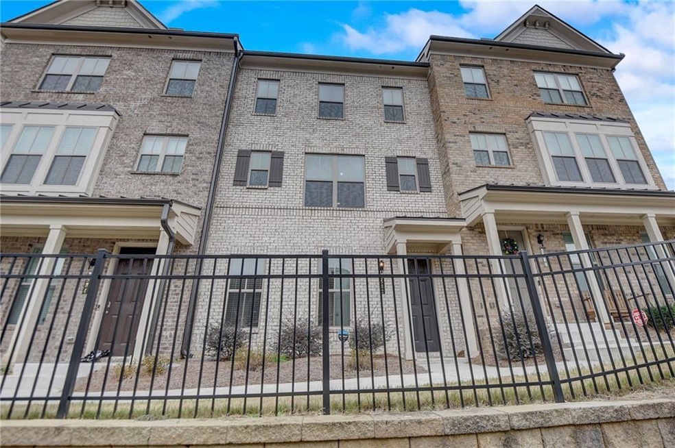 2582 Red Alder Aly, Doraville, GA 30360 - photo 1