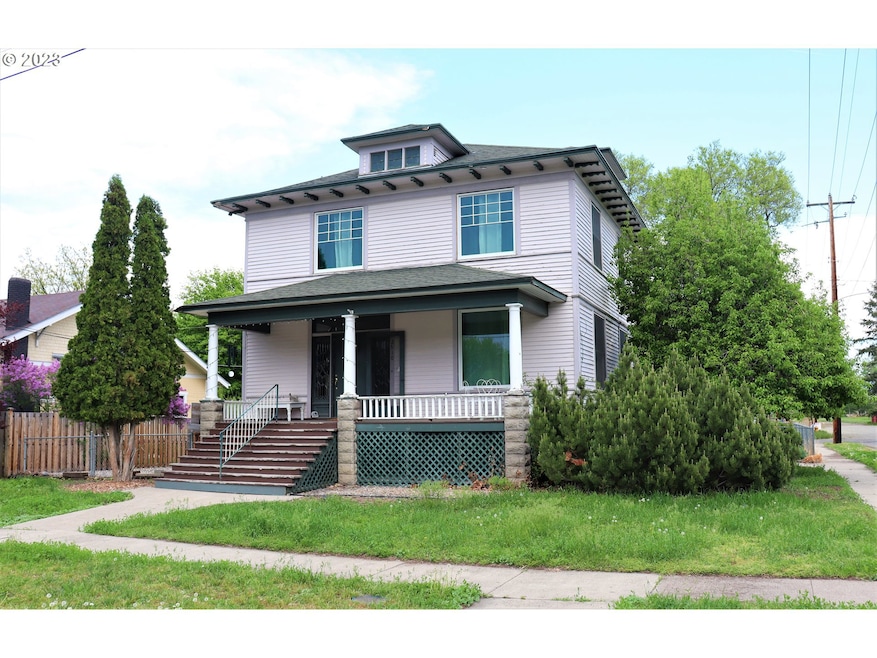 2610 Main St, Baker City, OR 97814 For Sale