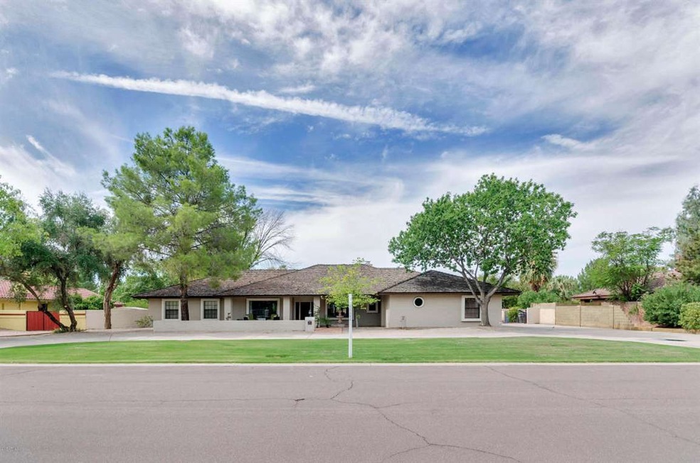 2133 E La Vieve Ln, Tempe, AZ 85284 - photo 1