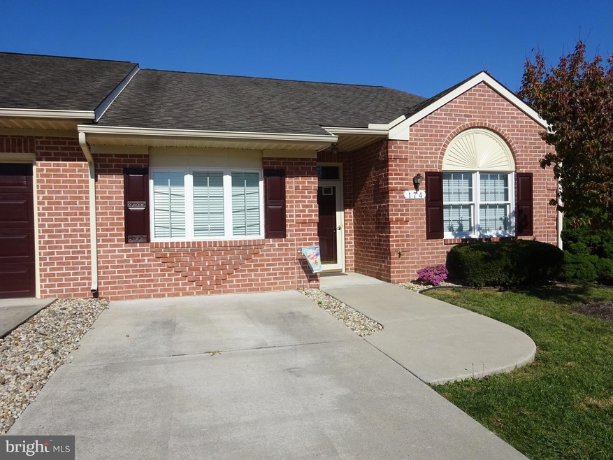 174 Sunbrook Ln unit 156, Hagerstown, MD 21742 - photo 1