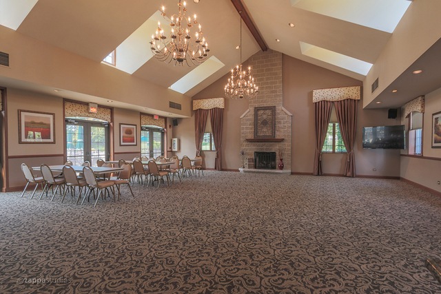 1220 Thackery Ct unit 6, Naperville, IL 60564 - photo 1