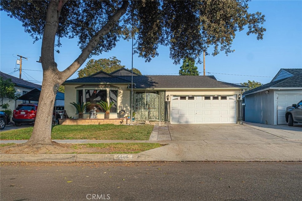 5606 Bellflower Blvd, Lakewood, CA 90713 - photo 1