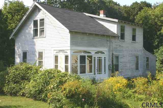 156 Winter St, Troy, NY 12180 - photo 1