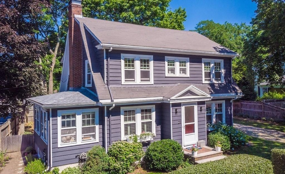 23 Devereux St, Marblehead, MA 01945 - photo 1