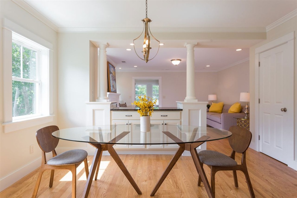 796 Sagamore Ave unit 3, Portsmouth, NH 03801 - photo 1