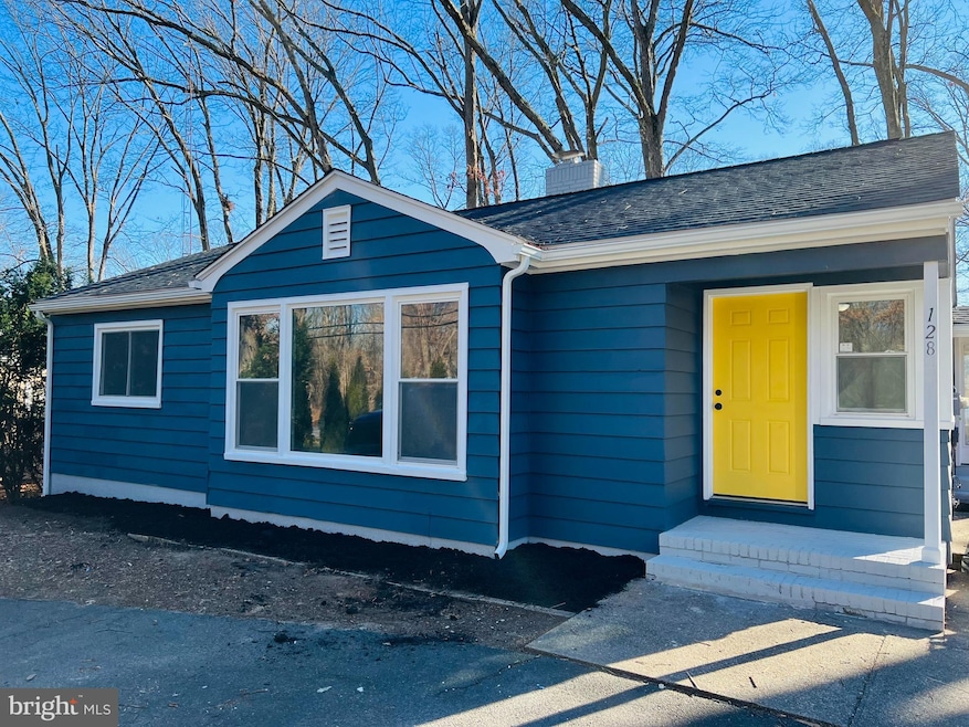 128 W Park Dr, Bridgeton, NJ 08302 - photo 1