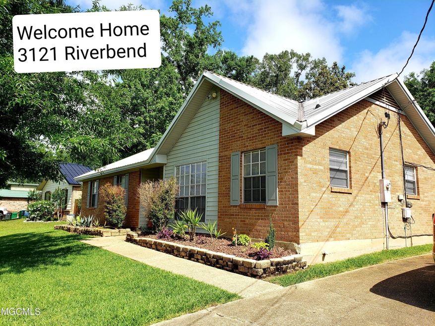 3121 Riverbend Rd, Moss Point, MS 39562 - photo 1