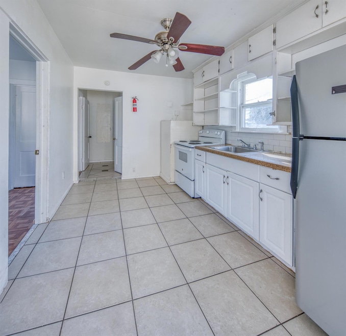 505 S J St unit Up, Lake Worth, FL 33460 - photo 1