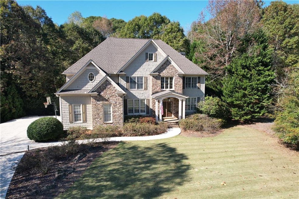 View of front of home with a front yard