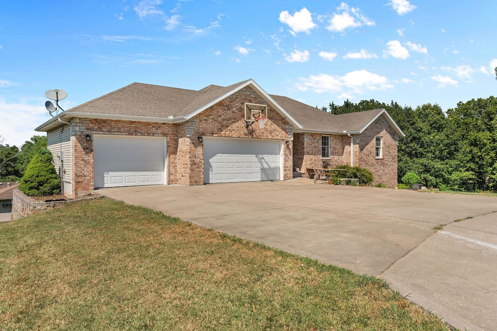 1209 E Jay St, Ozark, MO 65721 - photo 1