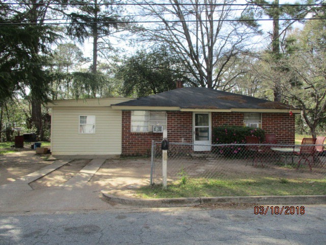 603 Poplar St, Albany, GA 31707 - photo 1