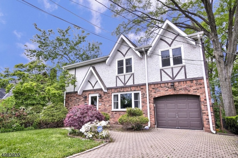 204 Pershing Rd, Clifton, NJ 07013 - photo 1