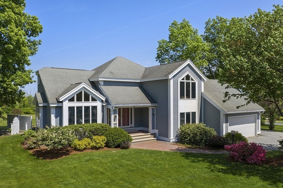 19 Morgan Dr, Methuen, MA 01844 - photo 1