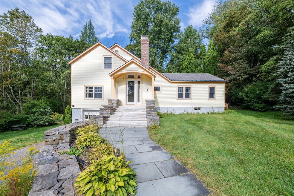 1439 Main St, Manchester Center, VT 05255 - photo 1