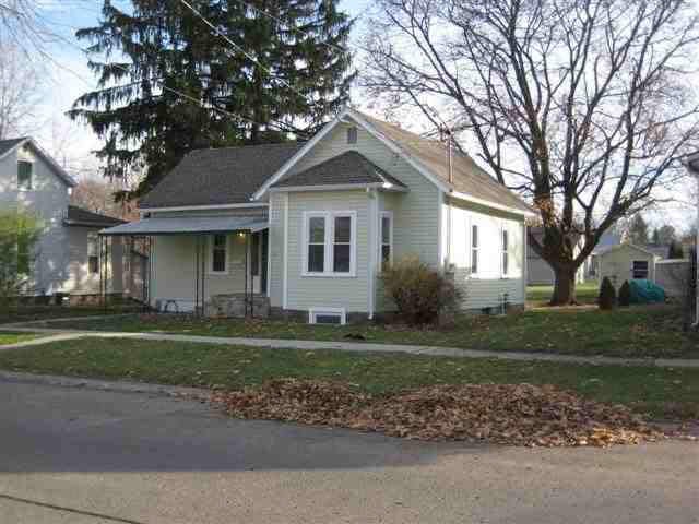 361 W 15th St, Auburn, IN 46706 - photo 1