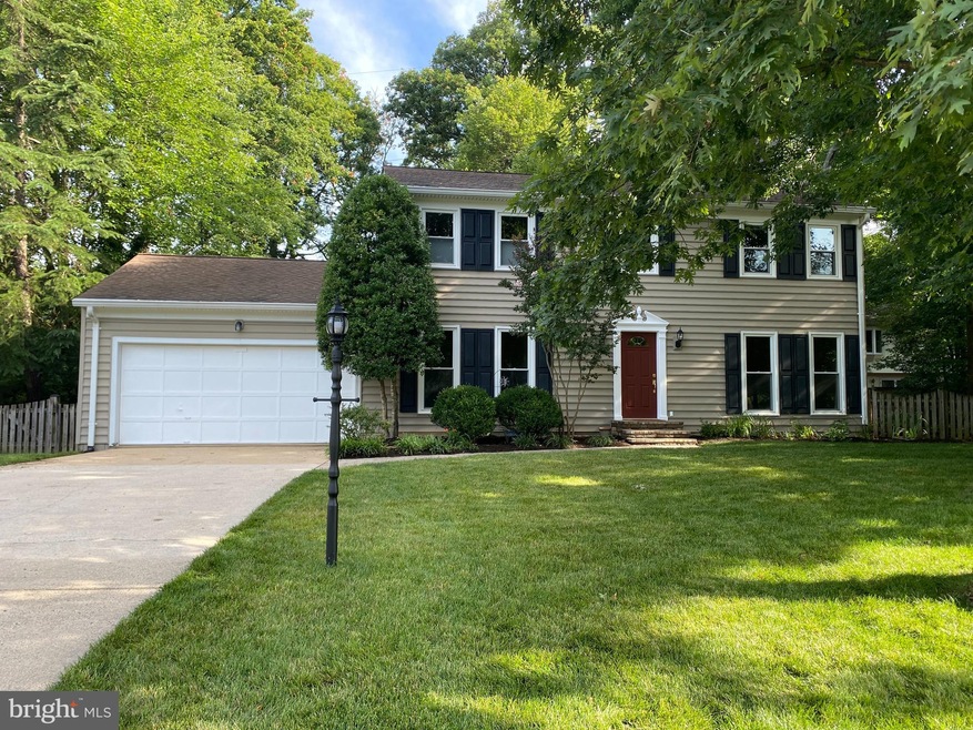 210 Whispering Wind Ct SE, Vienna, VA 22180 - photo 1