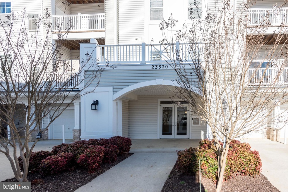 23520 F D R Blvd unit 407, California, MD 20619 - photo 1