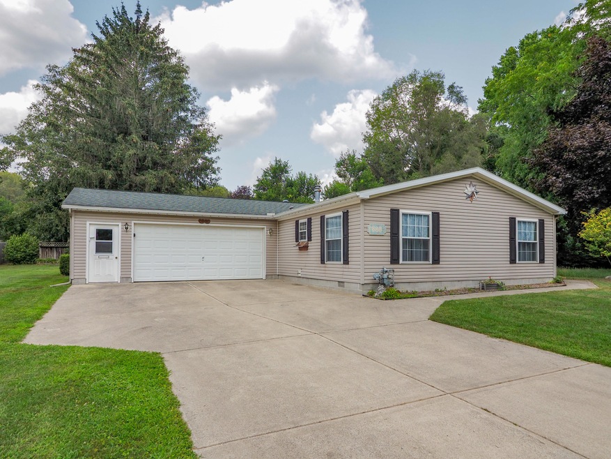 1566 Richards Dr-101