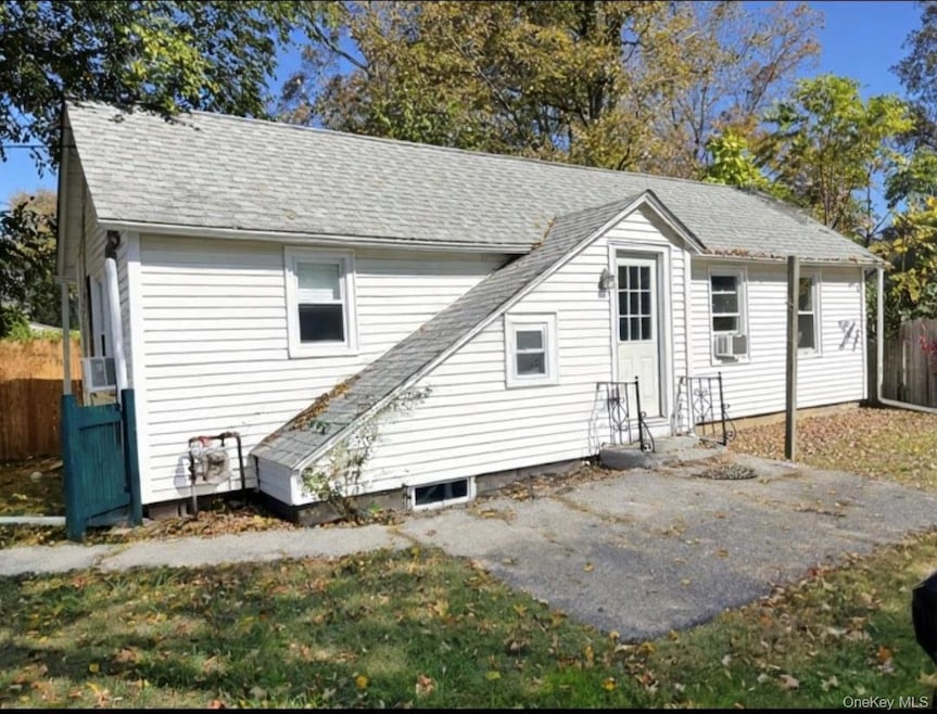 10 Orchard St, Wallkill, NY 12589 - photo 1